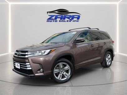 Used 2017 Toyota Highlander AWD V6