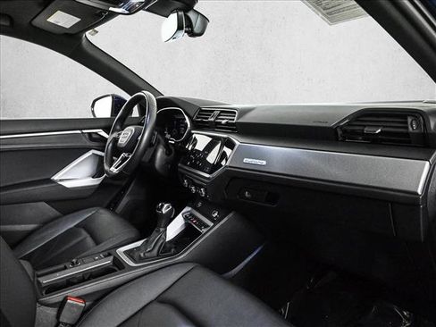 Used 2023 Audi Q3 2.0T Premium Plus w/ Premium Plus Package image 23