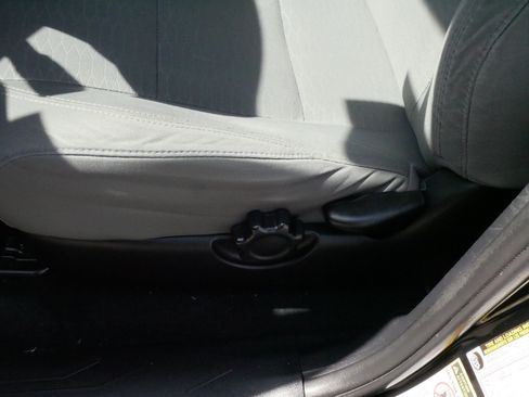 Used 2016 Toyota Tacoma SR5 AWD/4WD image 20