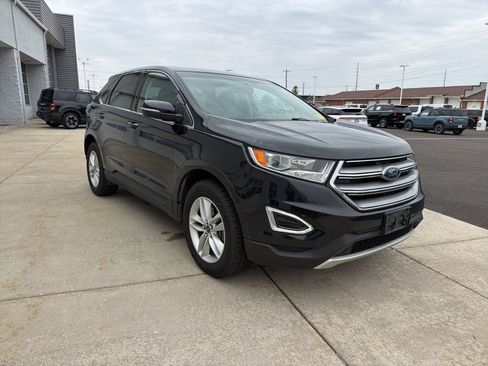 Used 2015 Ford Edge SEL w/ Equipment Group 201A image 3