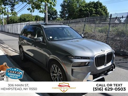 Used 2025 BMW X7 xDrive40i AWD/4WD image 4