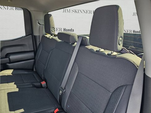 Used 2026 Chevrolet Silverado 1500 Custom AWD/4WD image 33