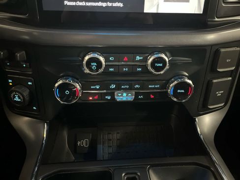 Used 2025 Ford F150 XLT w/ Equipment Group 302A MID image 32