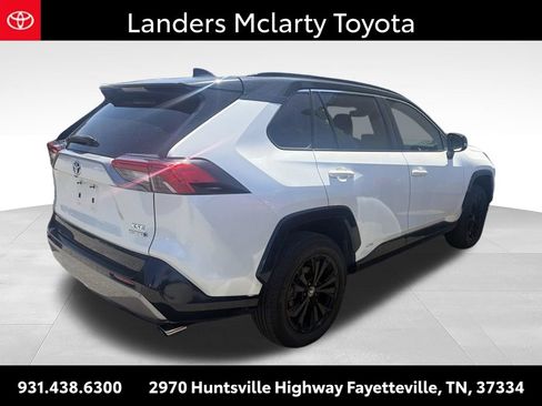 Used 2022 Toyota RAV4 XSE AWD/4WD image 5