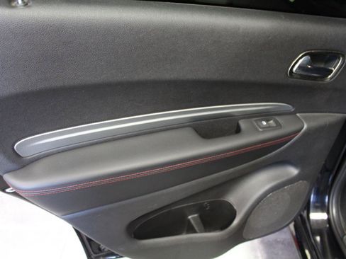Used 2018 Dodge Durango R/T AWD/4WD image 27