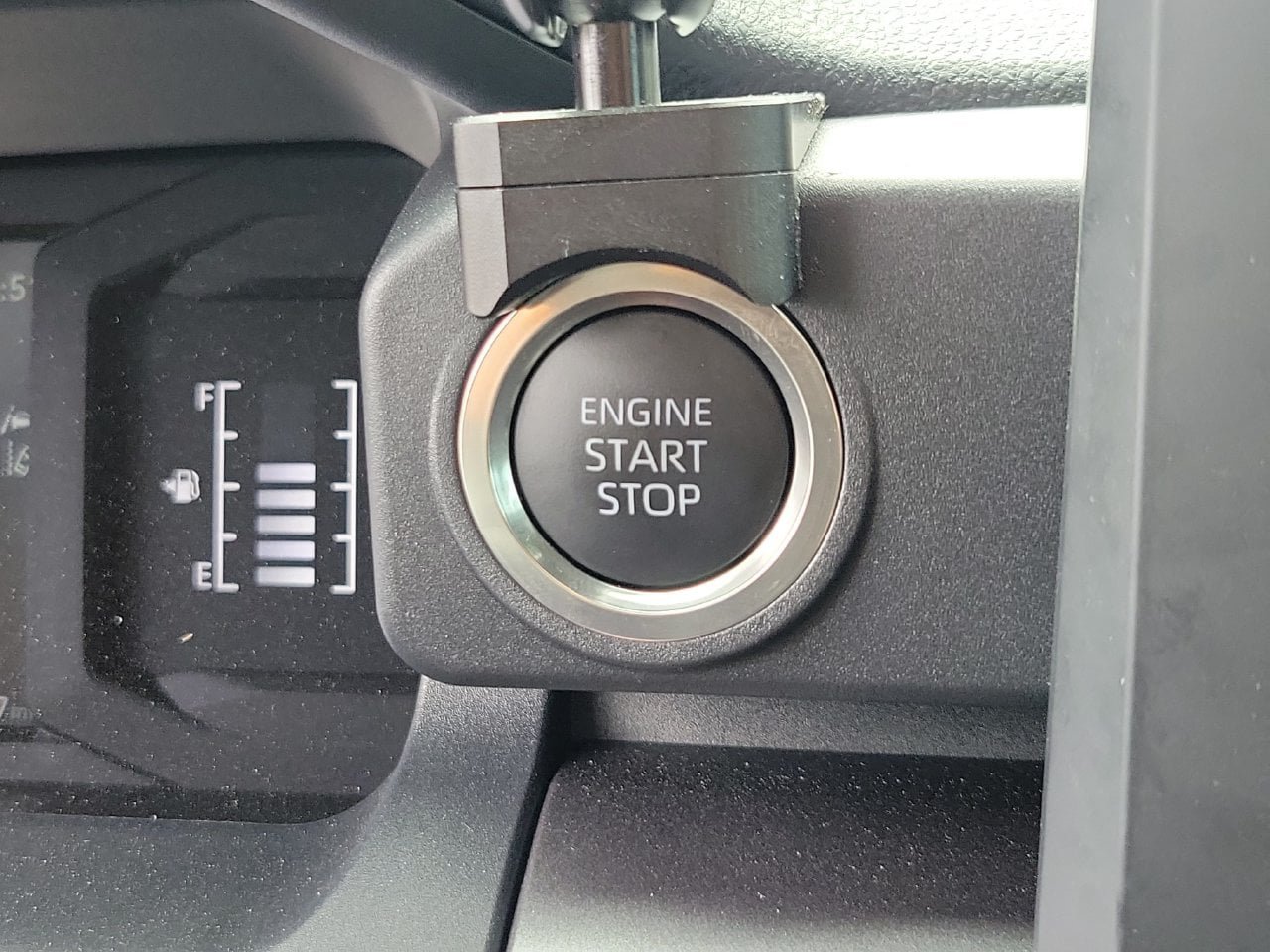 Used 2026 Toyota 4Runner SR5 AWD/4WD image 29