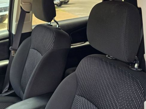 Used 2019 Dodge Journey SE w/ Connectivity Group FWD image 29