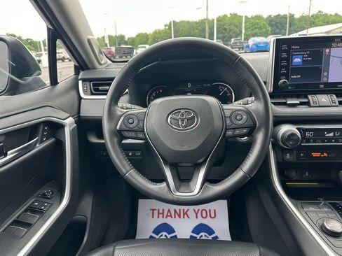Used 2019 Toyota RAV4 Limited w/ Advanced Technology Package AWD/4WD image 18