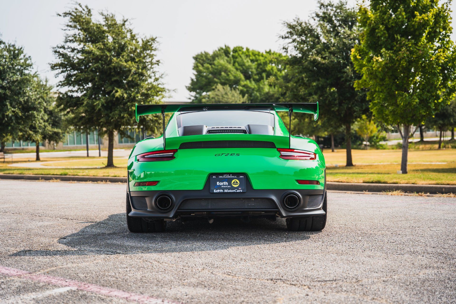Used 2018 Porsche 911 GT2 RS RWD image 17