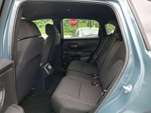 Used 2024 Honda HR-V Sport image 10
