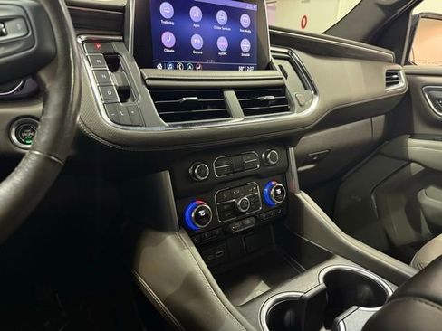 Used 2021 GMC Yukon SLT w/ SLT Premium Package image 22