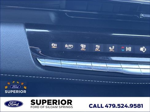 Used 2022 Cadillac Escalade ESV Luxury w/ LPO, Illumination Package image 37