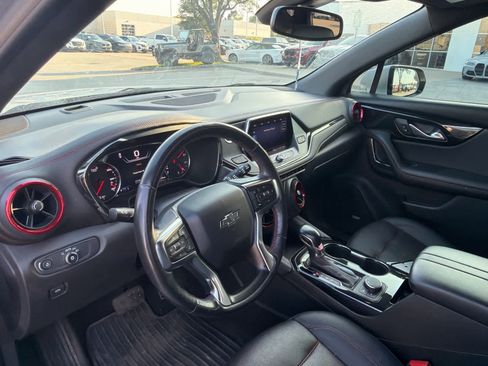 Used 2022 Chevrolet Blazer RS w/ Enhanced Convenience Package FWD image 6