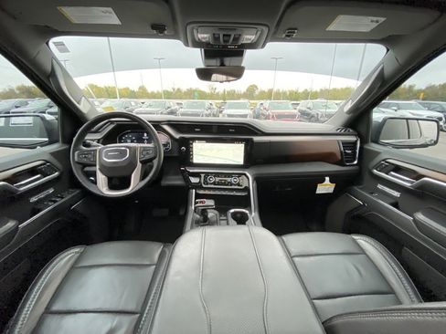 Used 2024 GMC Sierra 1500 Denali w/ Denali Reserve Package image 26