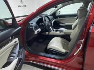 Used 2018 Honda Accord Touring video 2