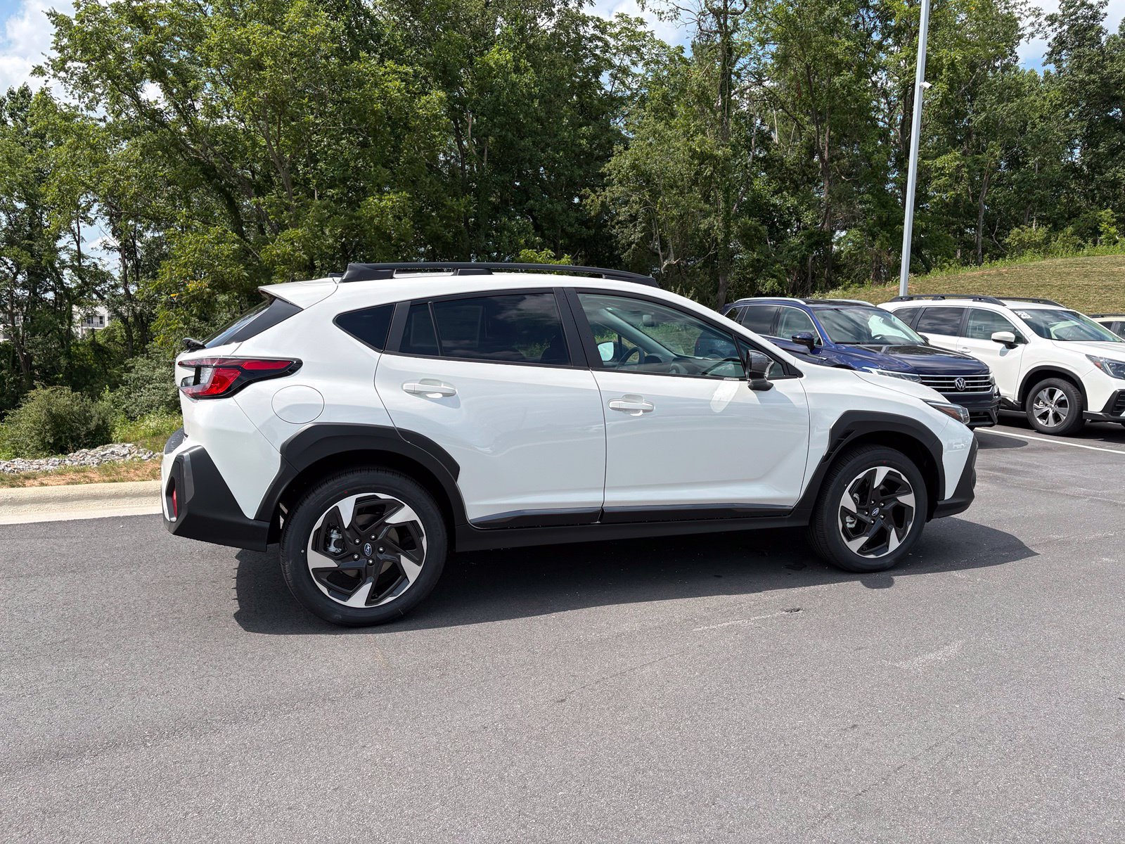New 2026 Subaru Crosstrek 2.5i Limited w/ Popular Package #3A AWD/4WD image 8