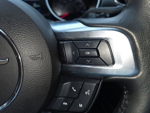 Used 2021 Ford Mustang Coupe RWD image 9