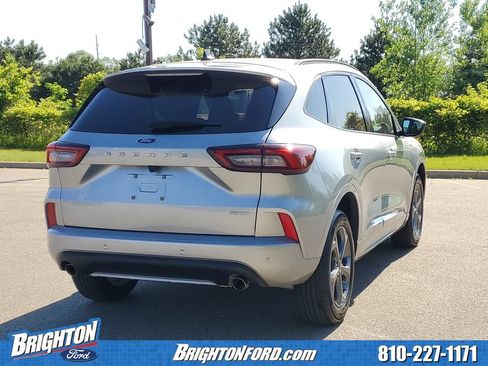 Used 2024 Ford Escape ST-Line w/ Tech Pack #1 AWD/4WD image 4