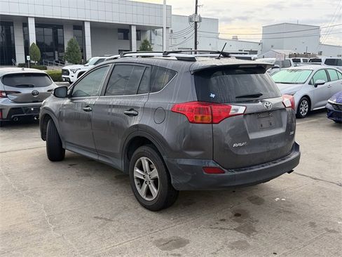 Used 2013 Toyota RAV4 XLE image 7