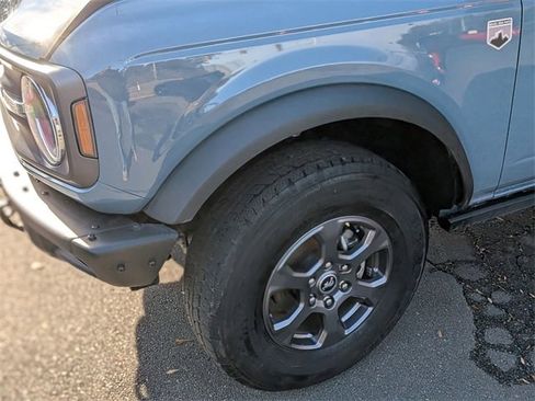 Used 2021 Ford Bronco Big Bend image 9