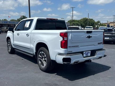 Used 2026 Chevrolet Silverado 1500 High Country w/ Technology Package AWD/4WD image 28