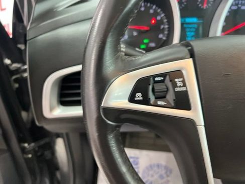 Used 2017 Chevrolet Equinox LT FWD image 22