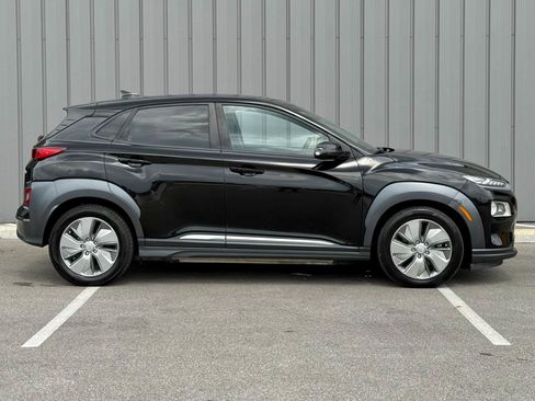 Used 2021 Hyundai Kona Limited FWD image 4