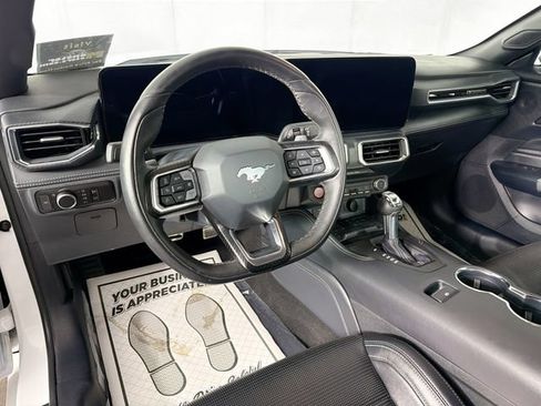 Used 2024 Ford Mustang GT Premium RWD image 9