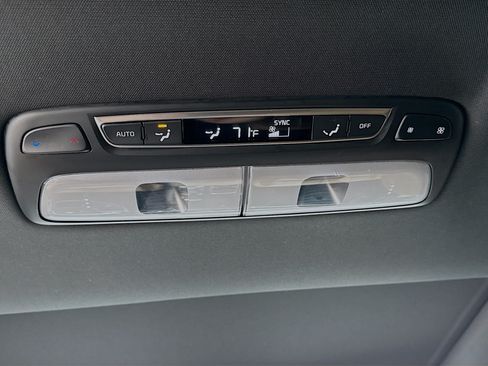 Used 2020 Kia Telluride SX FWD image 17