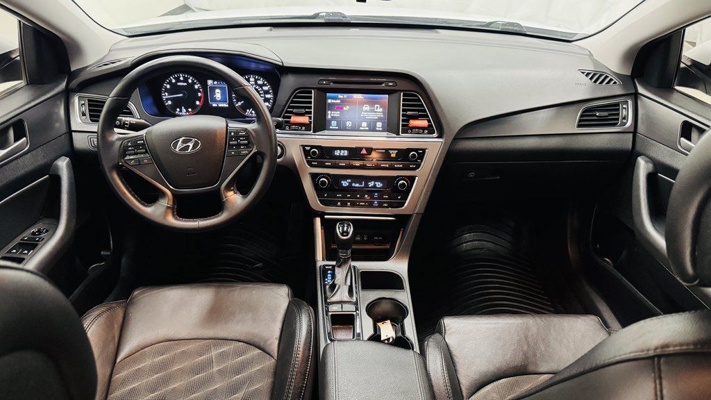 Used 2016 Hyundai Sonata Sport w/ Option Group 02 FWD image 22