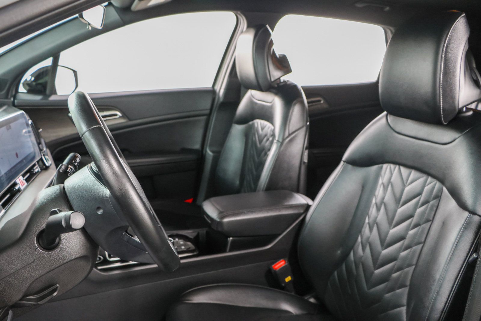 Used 2023 Kia Sportage X-Line AWD/4WD image 23
