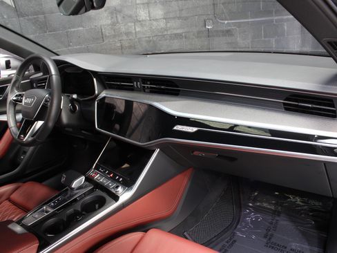 Used 2023 Audi S6 Prestige image 50
