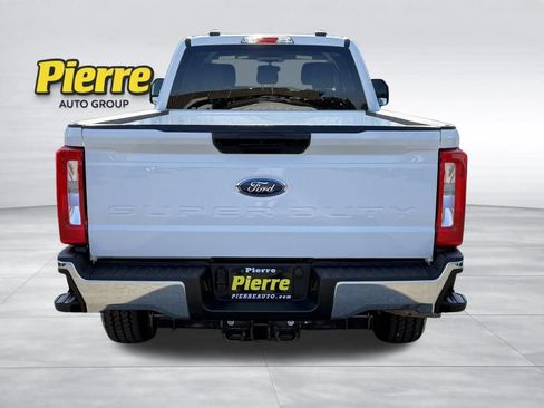 Used 2023 Ford F350 XLT w/ FX4 Off-Road Package AWD/4WD image 6
