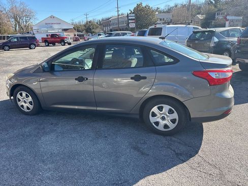 Used 2012 Ford Focus S image 13