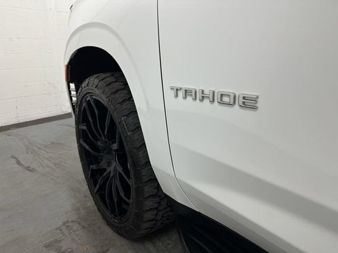 Used 2021 Chevrolet Tahoe Premier w/ Premium Package AWD/4WD image 20