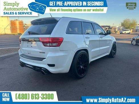 Used 2013 Jeep Grand Cherokee SRT8 image 9