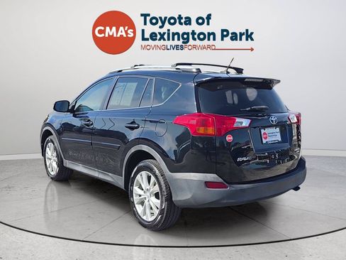 Used 2015 Toyota RAV4 Limited w/ Technology Package AWD/4WD image 3
