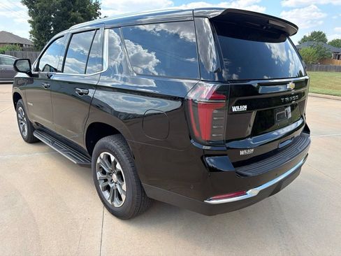 Used 2026 Chevrolet Tahoe LS RWD image 3