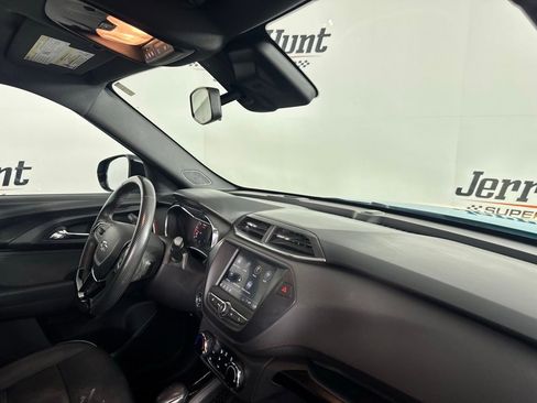 Used 2022 Chevrolet TrailBlazer RS image 30