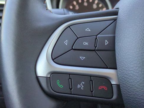 Used 2018 Jeep Compass Limited image 20