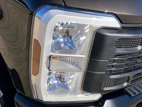 Used 2024 Ford F350 XL w/ FX4 Off-Road Package image 28