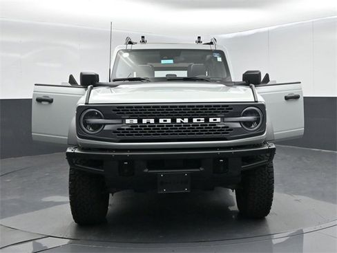 Used 2021 Ford Bronco Badlands image 64