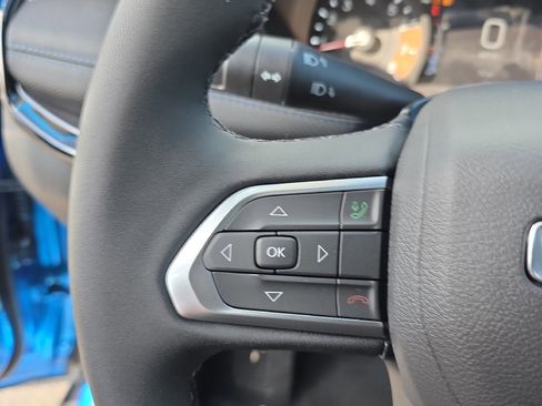 New 2026 Jeep Compass Latitude image 17