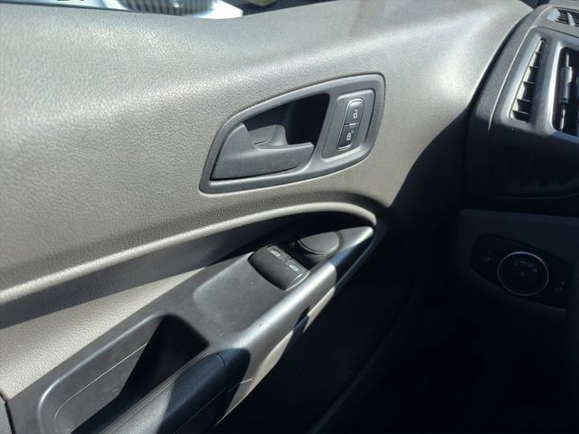 Used 2022 Ford Transit Connect XL FWD image 10