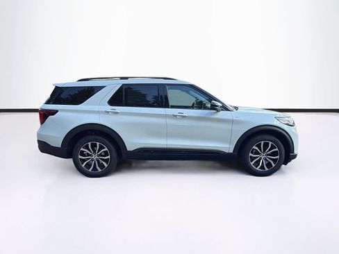 New 2026 Ford Explorer ST-Line AWD/4WD image 4