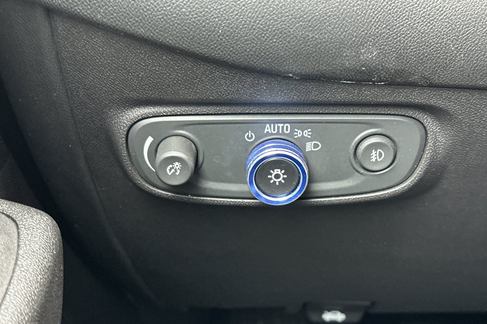 Used 2020 Chevrolet Equinox LT FWD image 31