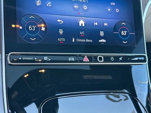 Certified 2025 Mercedes-Benz C 300 Sedan image 24