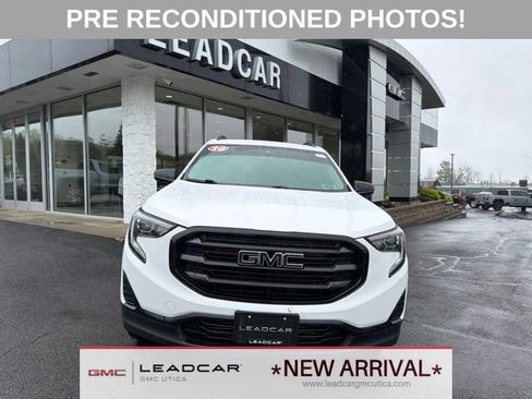 Used 2020 GMC Terrain SLE w/ Driver Convenience Package AWD/4WD image 8
