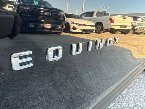 Used 2023 Chevrolet Equinox LS w/ LS Convenience Package FWD image 10