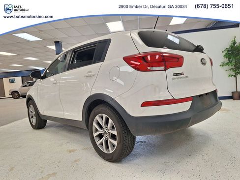 Used 2016 Kia Sportage LX FWD image 9